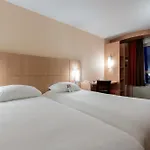 Hotel Ibis Ferrand A71 A75 La Méridienne 3*