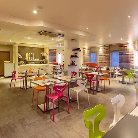 Ibis Ferrand Sud Herbet Hotel