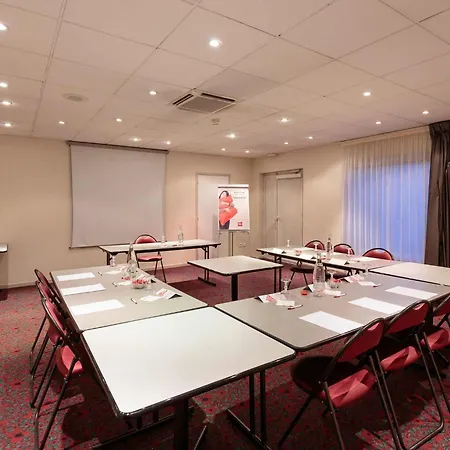 イビス クレルモン フェラン シュッド エルベ ホテル クレルモン・フェラン