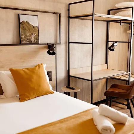 Hotel Ibis Ferrand A71 A75 La Méridienne 3*