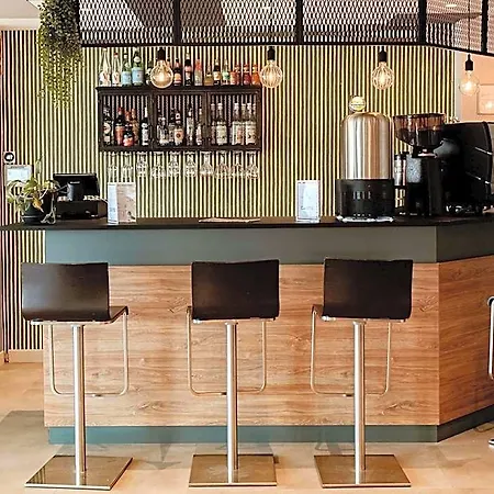Hotel Ibis Ferrand A71 A75 La Meridienne Clermont-Ferrand