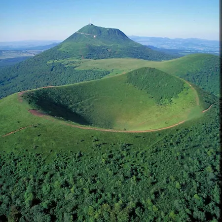 ホテル イビス クレルモン フェラン シュッド エルベ