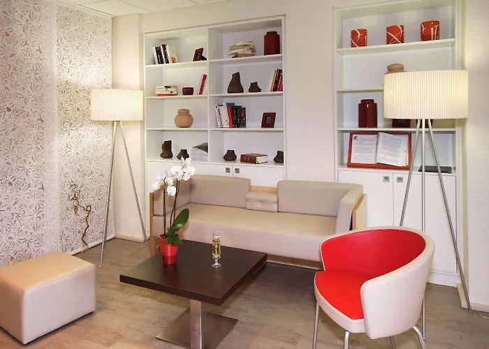 Hotel Ibis Ferrand A71 A75 La Méridienne