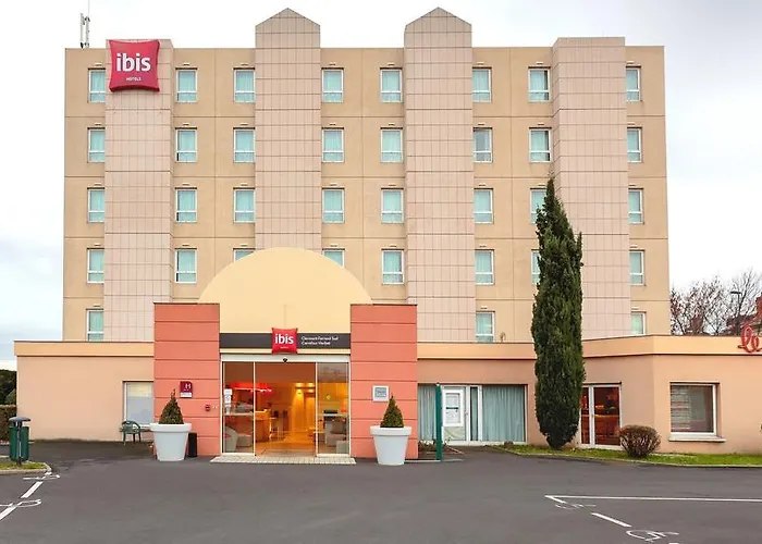 Hotel Ibis Ferrand A71 A75 La Méridienne 3*